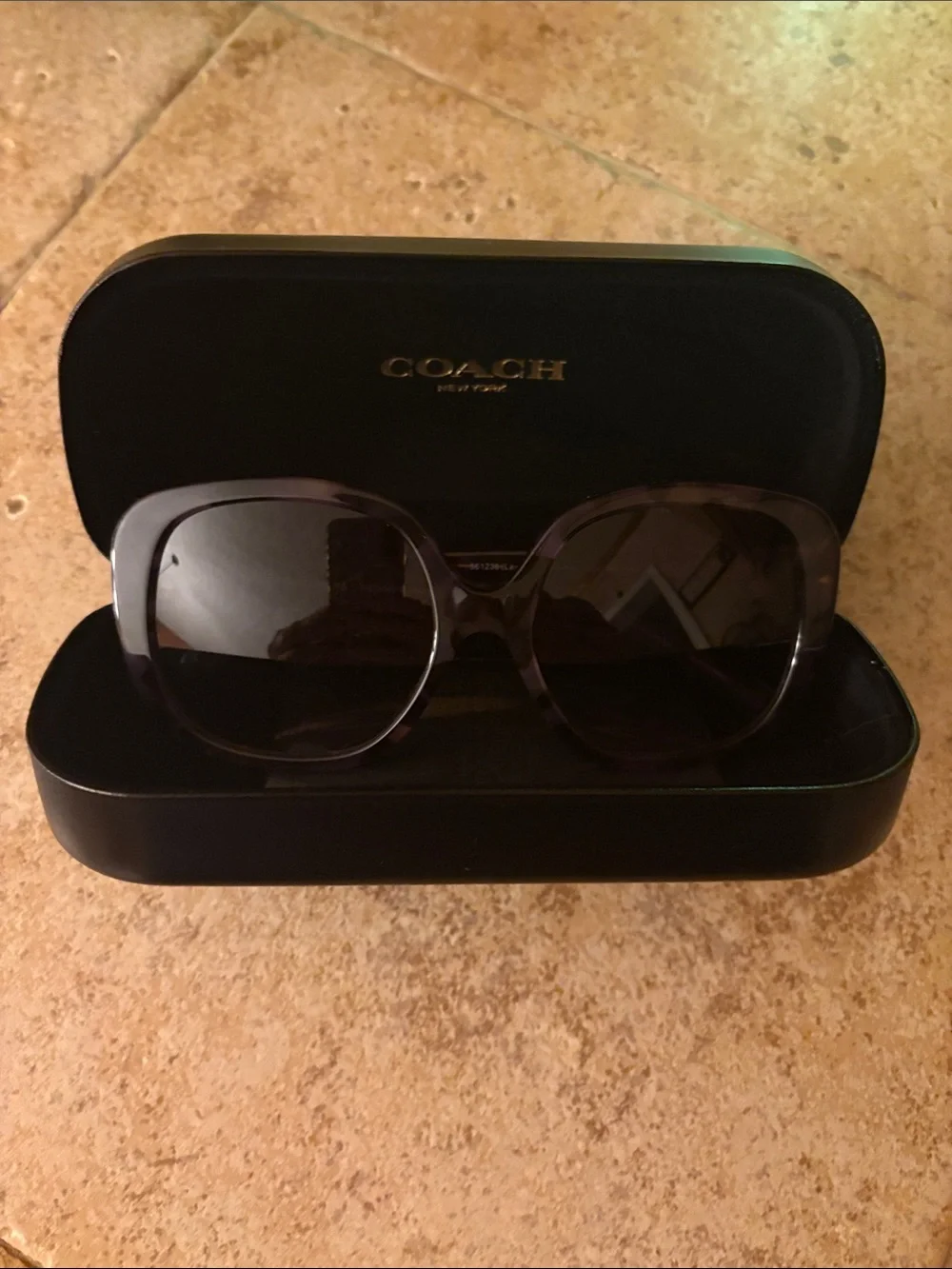 NWOT COACH Women's Oversized Sunglasses - Dark Tortoise - Picture 1 of 9